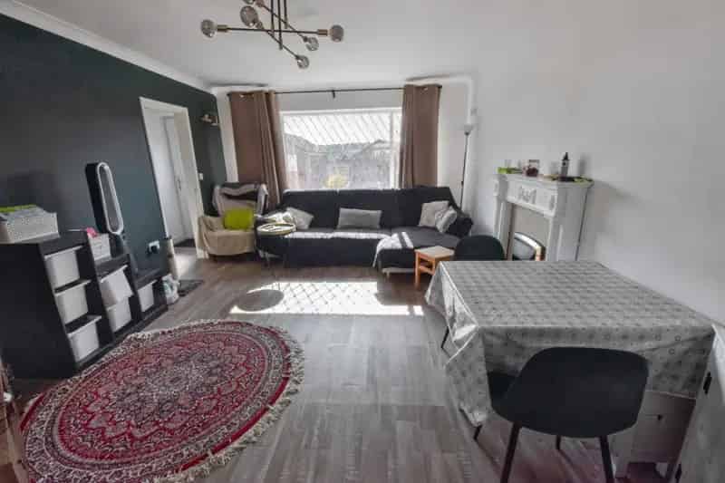 House For Sale , Leeds, England