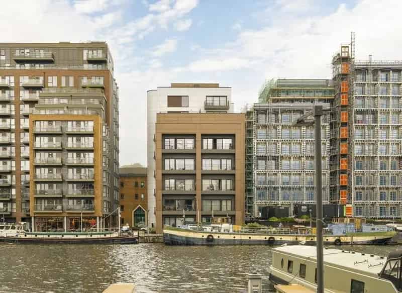 One Bedroom Dockside Home Near Canary Wharf Chain Free