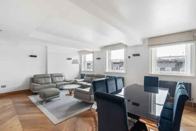 3-Bed South Kensington Apartment Modern Refurbished