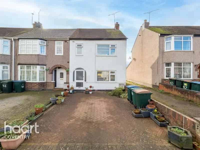 3 Bedroom End of Terrace House for Sale