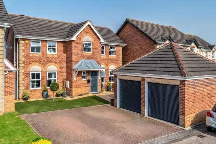 4 Bedroom Detached House For Sale