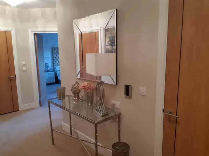 2 Bedroom Flat to Let Over 70s Development