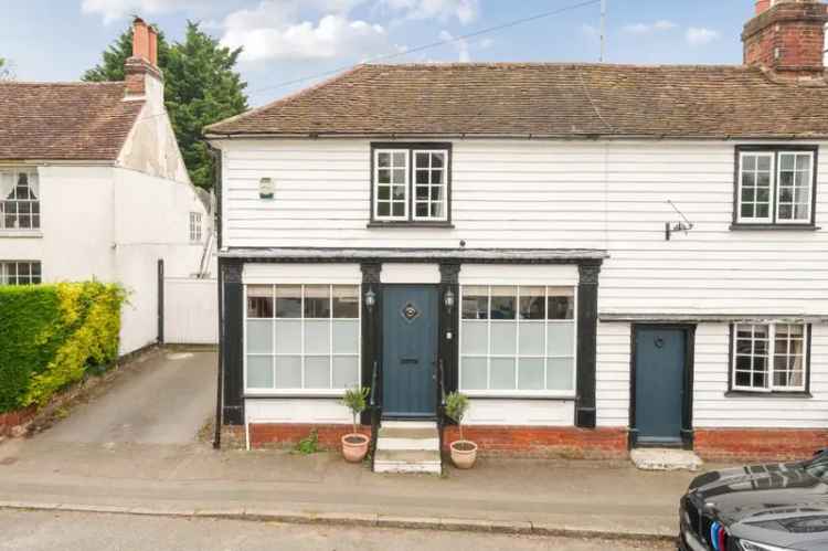 4 Bedroom Grade II Listed House for Sale in Hunsdon