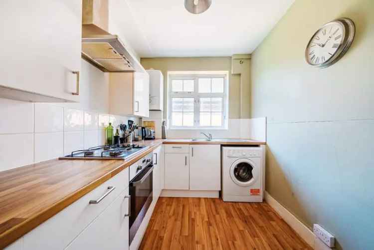 Two-Double Bedroom Apartment Near Nine Elms Station