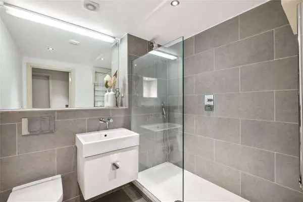 Spanish Road, London, SW18 2HX | Property for sale | Savills