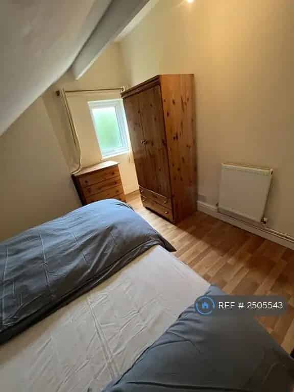 1 Bedroom House Share Social Housing Single Adults Edgbaston Handsworth Selly Oak