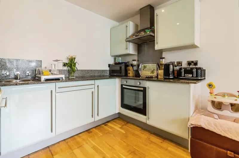 2 Bedroom Flat for Sale Manchester M4 Albion Works