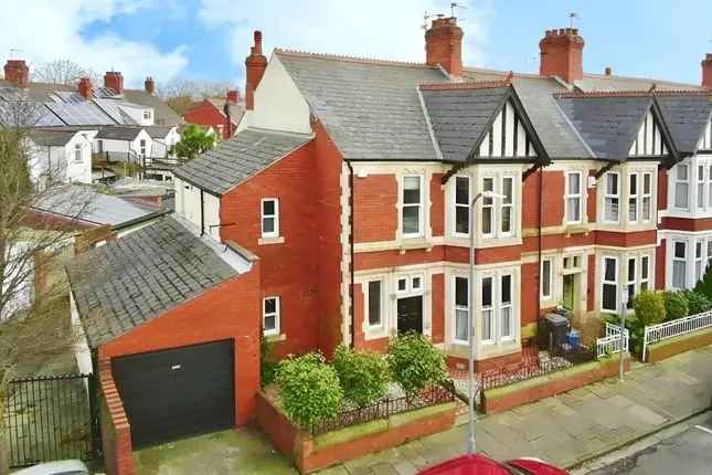 Five Bedroom End of Terrace House in Roath Cardiff