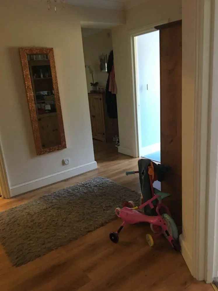 House For Rent in Nottingham, England