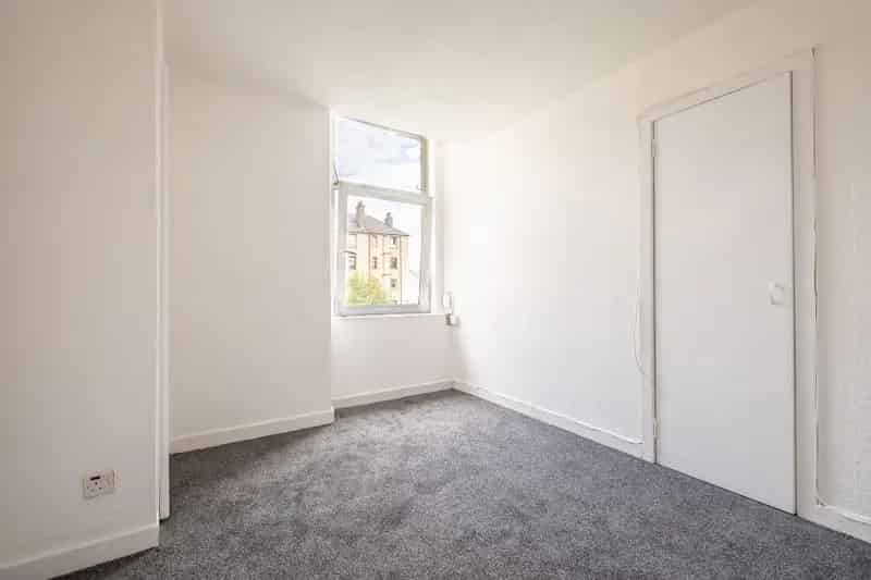 1 Bedroom Flat to Rent in Dundee Dens Road