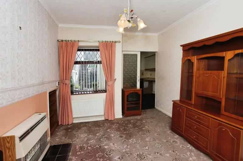 3 bedroom terraced house