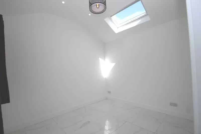 1 Bedroom Detached Bungalow House to Rent in Oxford