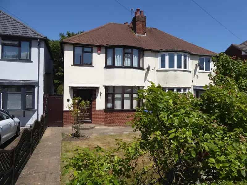 3 Bedroom Semi Detached House For Sale