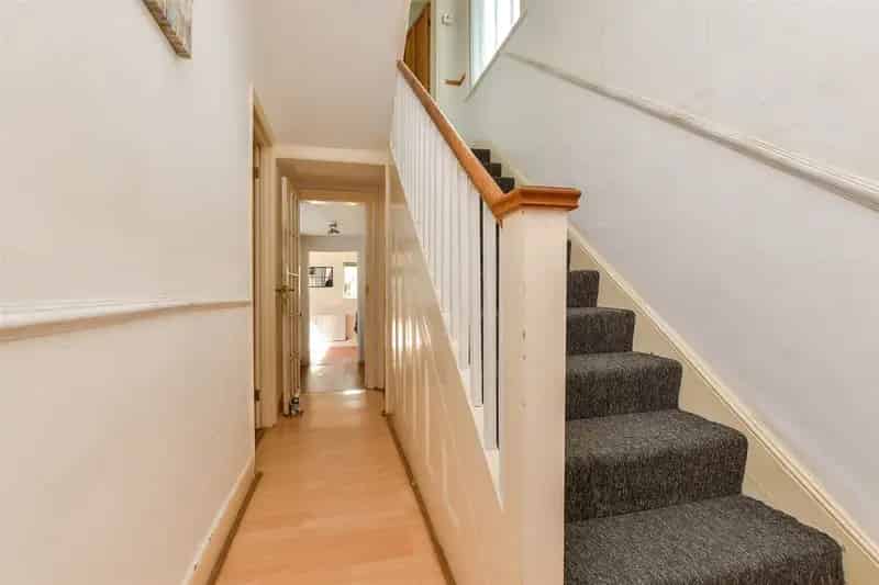 3 Bedroom Semi-Detached House for Sale near Ramsgate