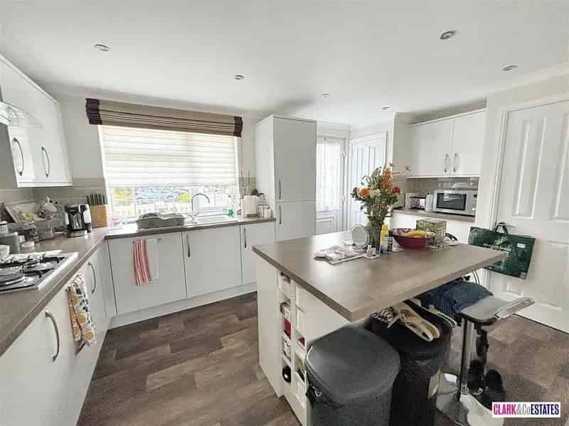 2 Bedroom Park Home for Sale UK