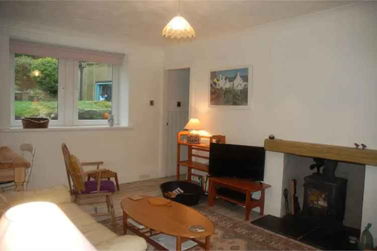 2 Bed Cottage with 1 Reception Room