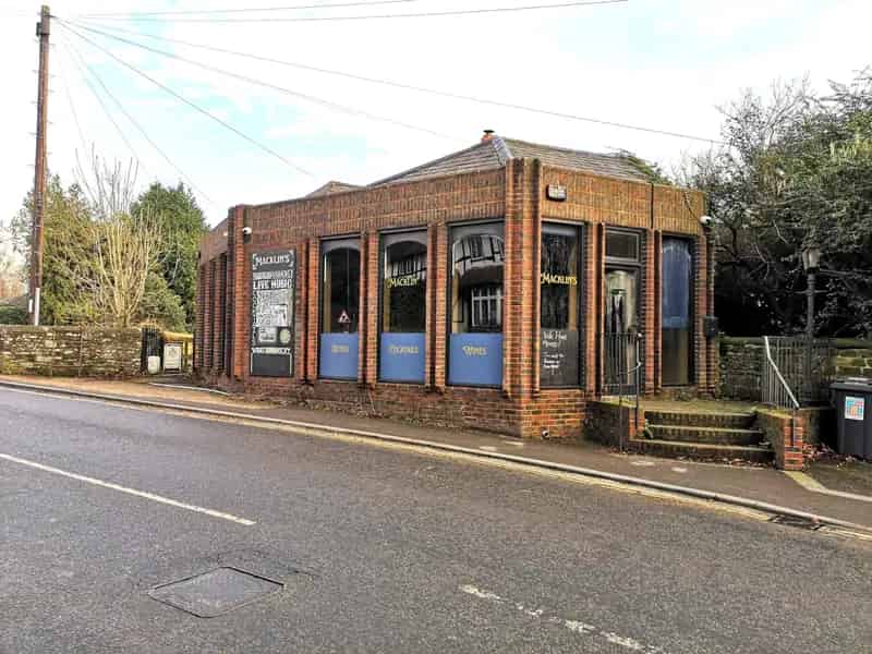 Retail Unit - Modern Single Storey Premises