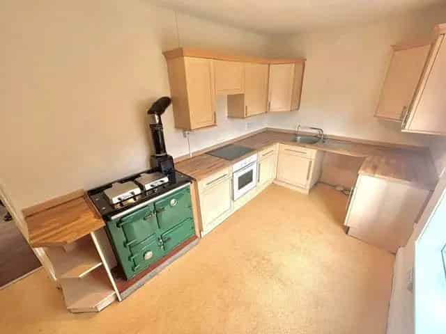 Three Bedroom Semi-Detached House in Weasenham
