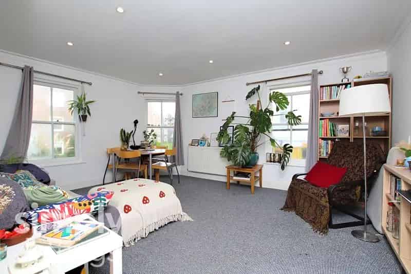 2 Bedroom Flat to Rent Kemp Town Brighton