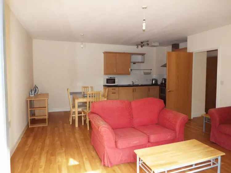 2 Bedroom Apartment Available June 7th
