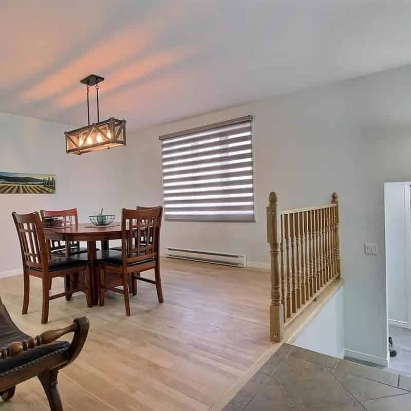 5-Bedroom House Near Sherbrooke