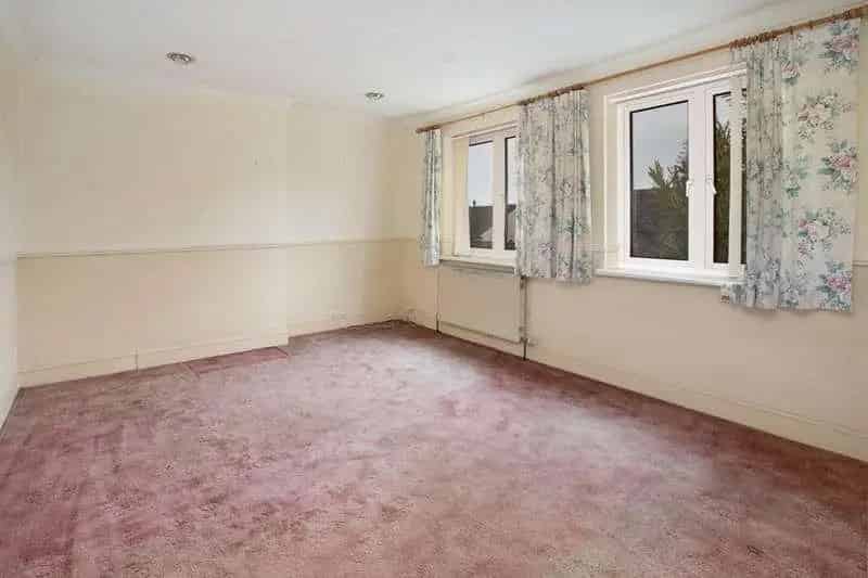 2 Bed House for Sale in Teignmouth