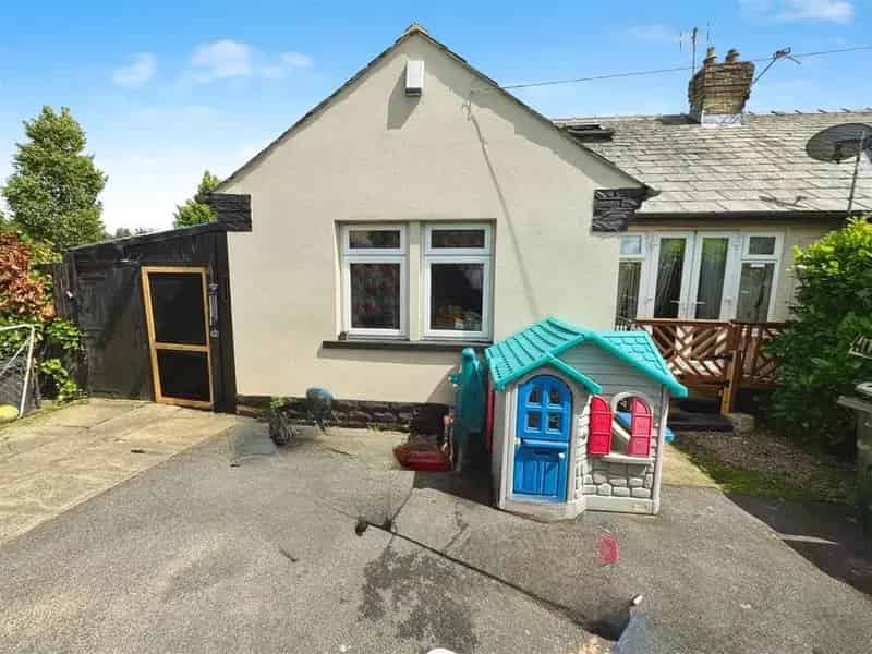 3 Bedroom Semi Detached Bungalow For Sale