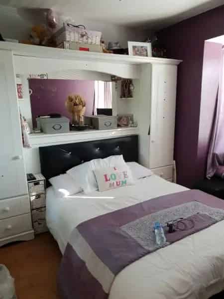 4 Bed 6 Person House in Bow Near Olympic Park