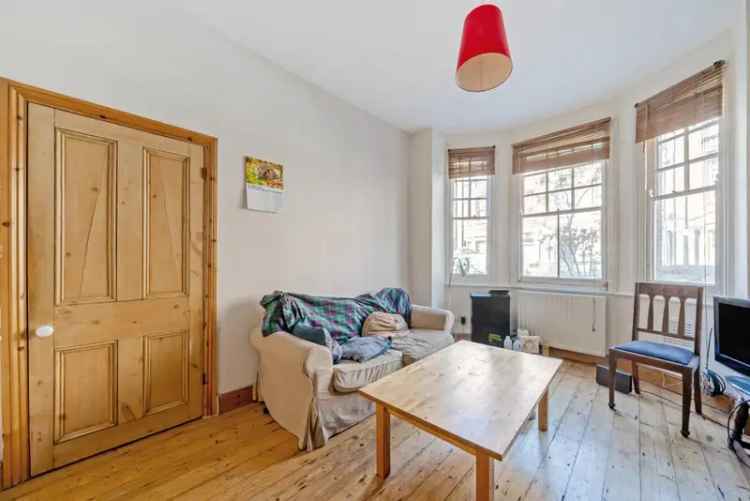 Two Double Bedroom Victorian Flat Available Mid-June