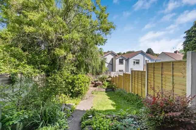 2 Bedroom Terraced House for Sale in Bristol BS5