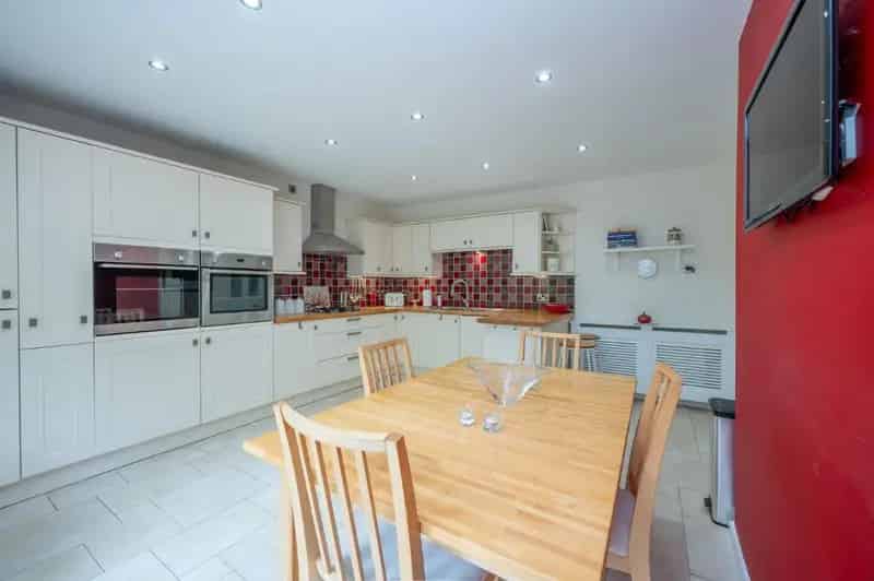 4 Bed Dormer Bungalow For Sale