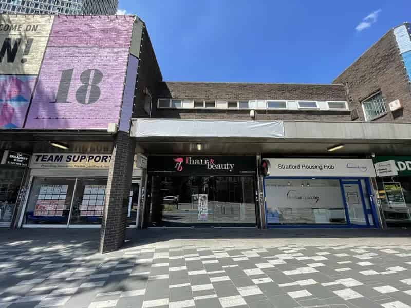 Stratford High Street Shop - Ground & First Floor - Excellent Transport Links