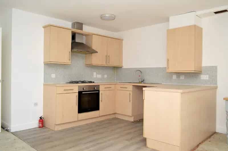2 Bedroom Ground Floor Apartment To Let Ingol