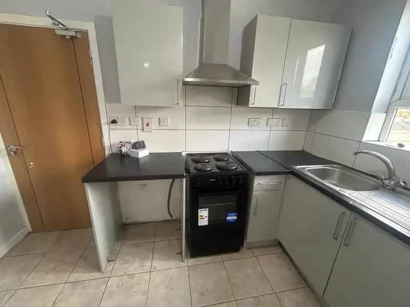 Studio to Rent