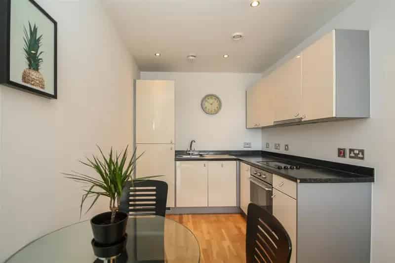 1 Bedroom Apartment Liverpool Waterfront Princes Dock