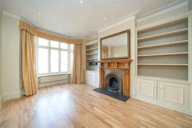 5 Bedroom Semi-Detached House to Rent in London W12