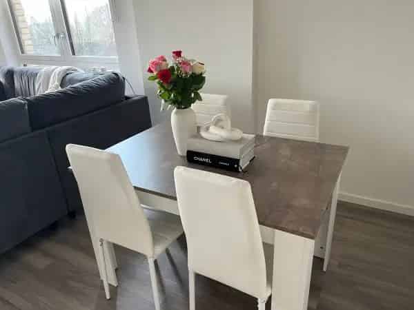 2 Bedroom Apartment Near Seafront with Rooftop Garden