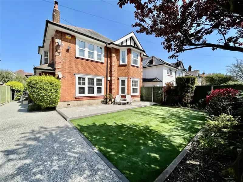2 Bedroom Apartment Bournemouth Town Centre Beach Close