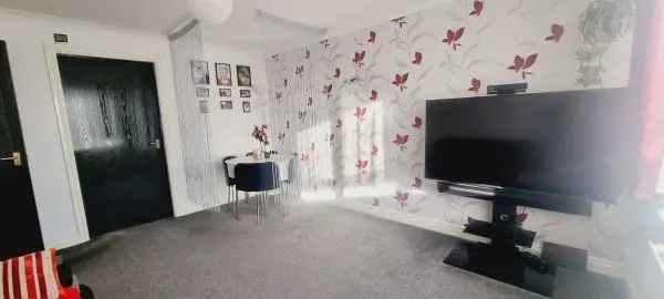 Flat For Rent in Borough of Wyre, England