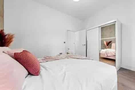 Luxury 2 Room Flat 41m² Sleeps 6 Near South Kensington Tube Station
