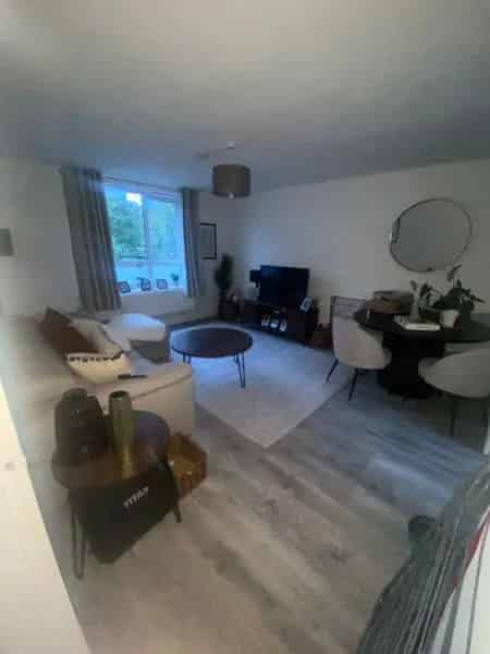 1 Bed Flat near Clapham Junction Station