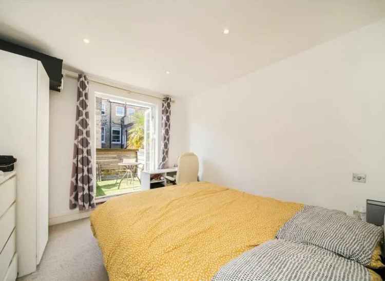 Two Double Bedroom Flat Kelvedon Road Fulham