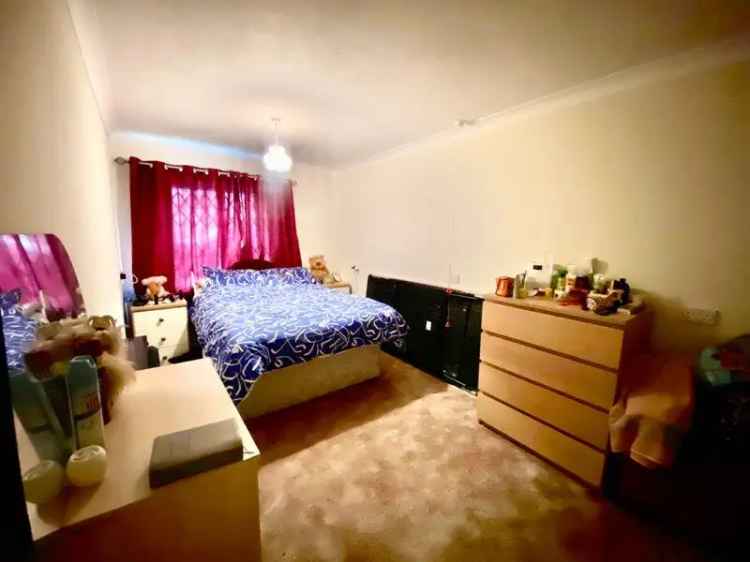 2 Bedroom Retirement Flat for Sale