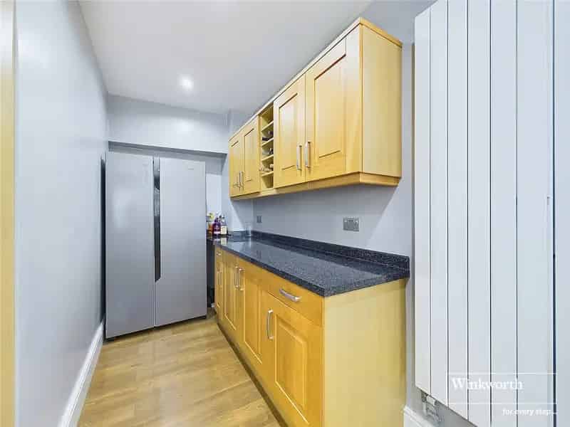 4 bedroom house in Mortimer