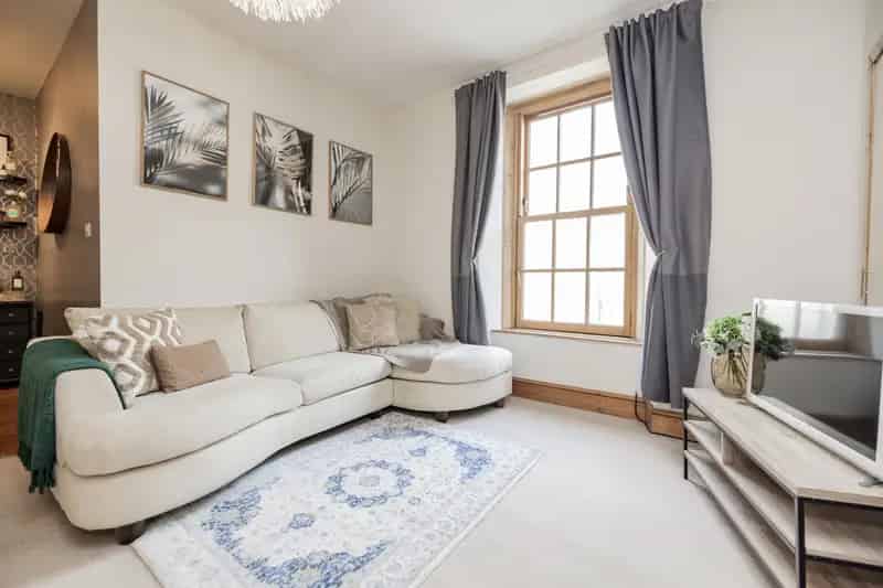 One Bedroom Apartment Aberdeen City Centre