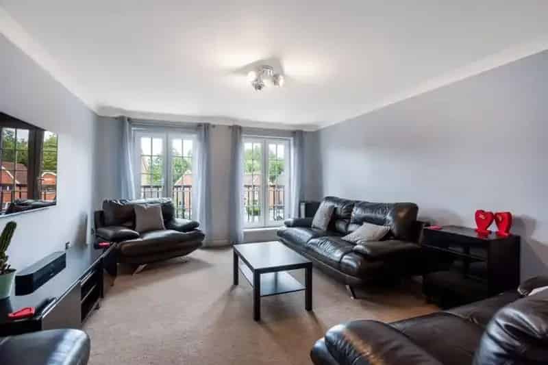 4 Bedroom End of Terrace House for Sale