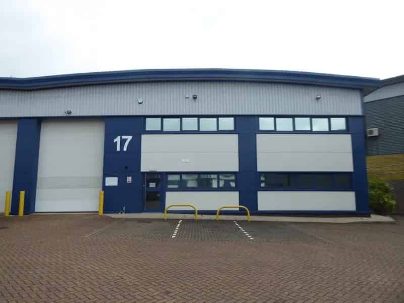 Modern Warehouse to Let Tunbridge Wells 3576 sq ft