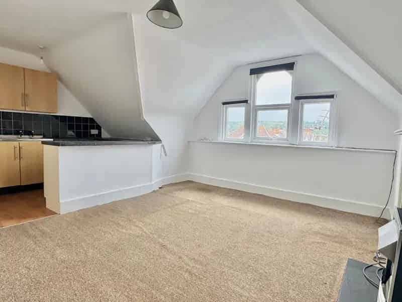 1 Bedroom Flat for Sale Folkestone Kent