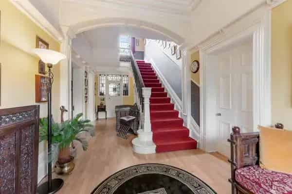 Walton House: Impressive 19th Century Family Home with Extensive Gardens
