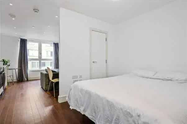 Stylish Apartment with Modern Amenities and Gym